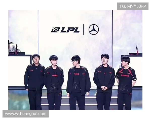 BLG与JDG激烈对决，谁能笑到最后引发粉丝热议